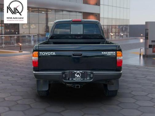 Black Sand Pearl 2001 Toyota Tacoma Xtracab