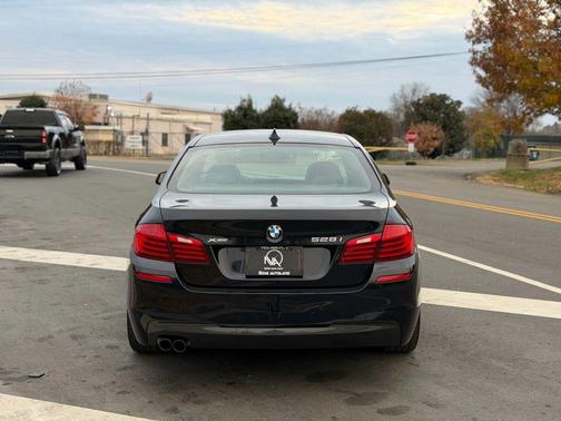 2016 BMW 528 xDrive