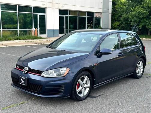 2015 Volkswagen Golf GTI 2.0T S 4-Door