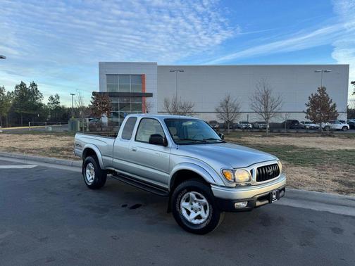 2004 Toyota Tacoma Xtracab