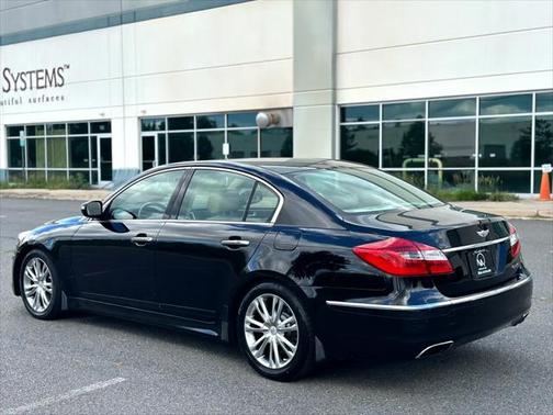 2013 Hyundai Genesis 3.8