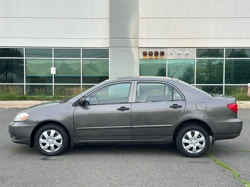 2003 Toyota Corolla LE