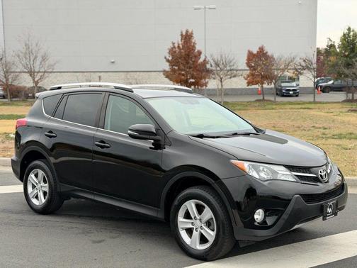 2014 Toyota RAV4 XLE