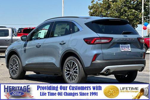 2025 Ford Escape PHEV SE
