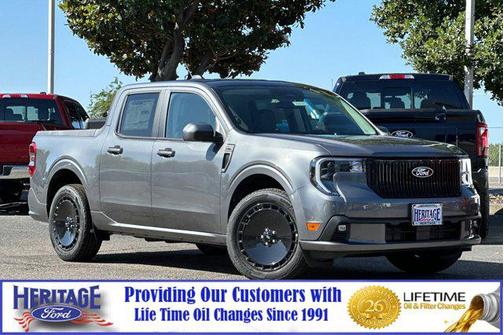 2025 Ford Maverick Lobo Standard