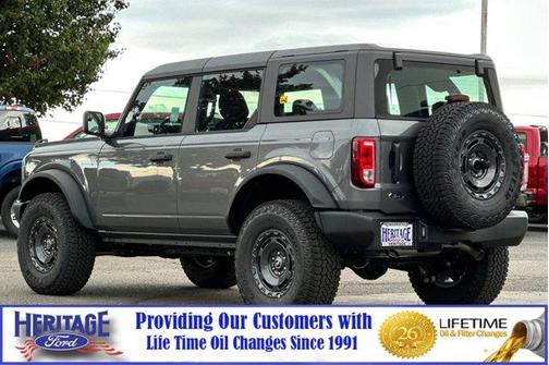 2025 Ford Bronco Base