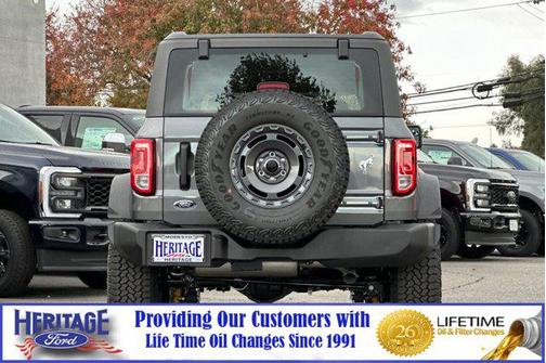 2025 Ford Bronco Base