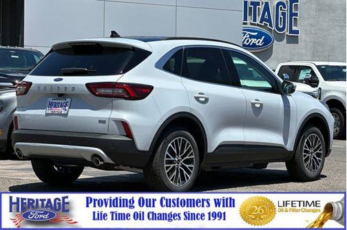 2025 Ford Escape PHEV SE