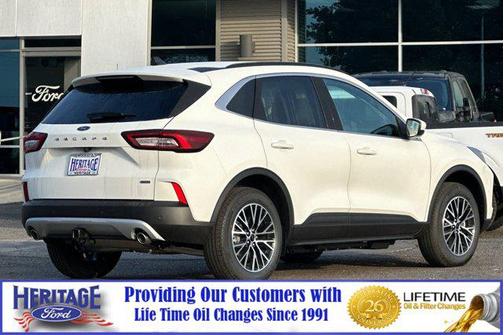 2025 Ford Escape PHEV SE