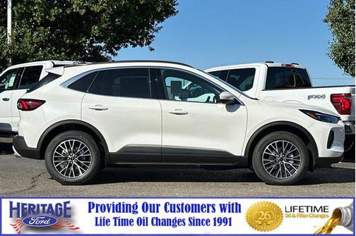 2025 Ford Escape PHEV SE