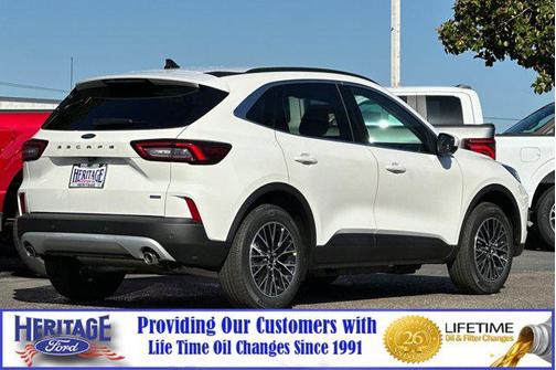 2025 Ford Escape PHEV SE