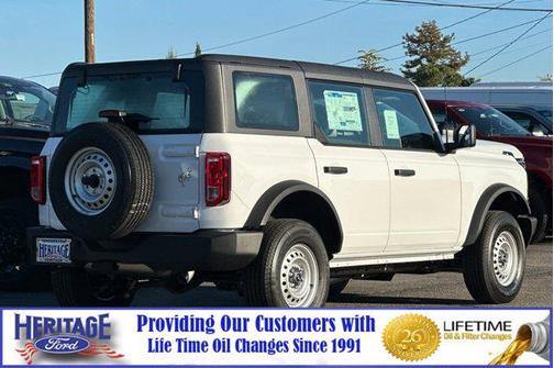 2025 Ford Bronco Base