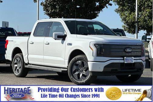 2025 Ford F-150 Lightning LARIAT