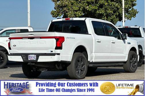 2025 Ford F-150 Lightning LARIAT
