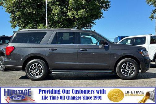 2022 Ford Expedition Max XLT