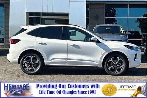 2023 Ford Escape ST-Line Elite