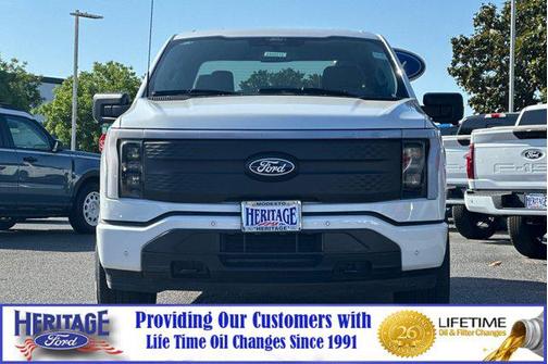 2025 Ford F-150 Lightning Flash