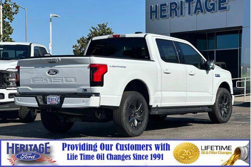 2025 Ford F-150 Lightning Flash