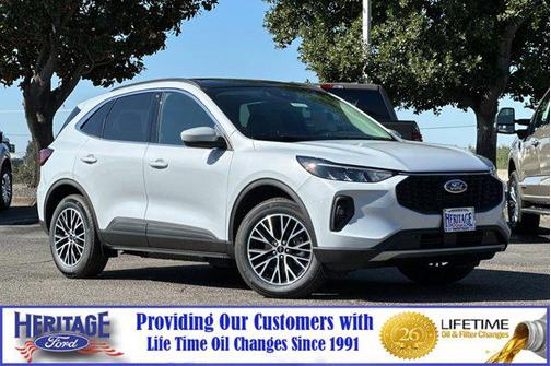 2025 Ford Escape PHEV SE