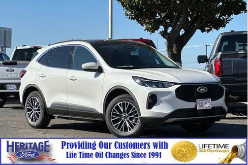 2025 Ford Escape PHEV SE