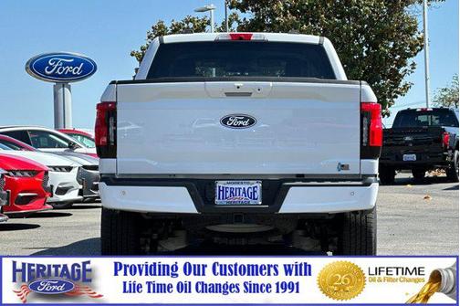 2025 Ford F-150 Lightning Flash
