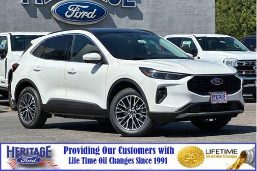 2025 Ford Escape PHEV SE