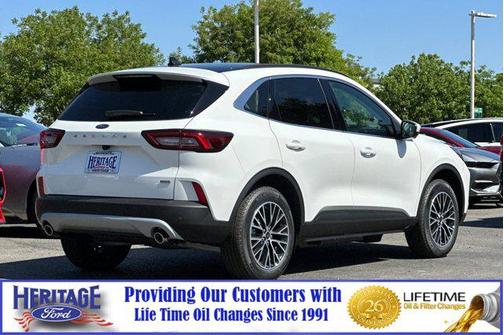 2025 Ford Escape PHEV SE