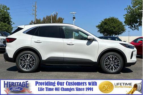 2025 Ford Escape PHEV SE