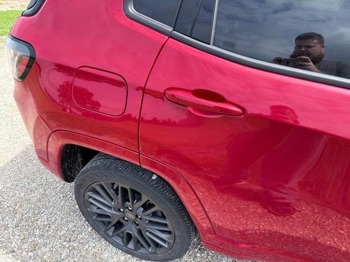 Redline Pearlcoat 2023 Jeep Compass Limited