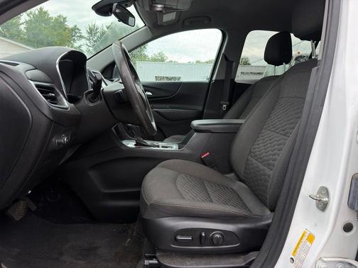 Summit White 2020 Chevrolet Equinox 1LT