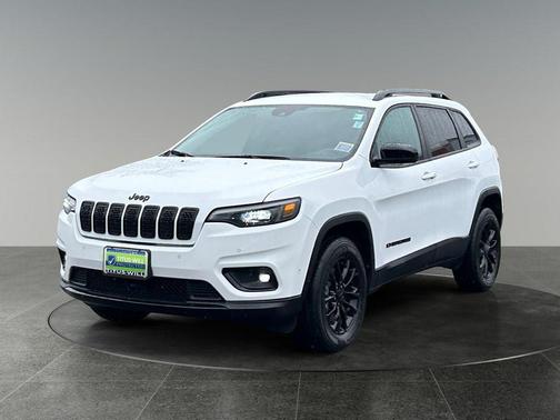 Bright White Clearcoat 2023 Jeep Cherokee Altitude
