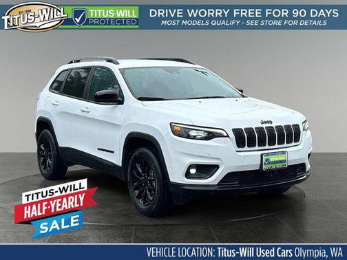 Bright White Clearcoat 2023 Jeep Cherokee Altitude