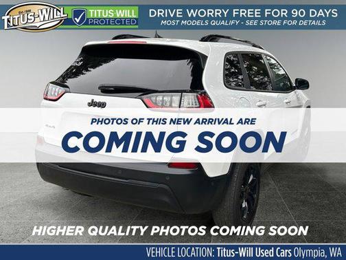 Bright White Clearcoat 2023 Jeep Cherokee Altitude
