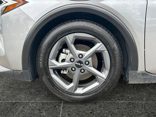 Steel Gray 2025 Kia K4 LXS