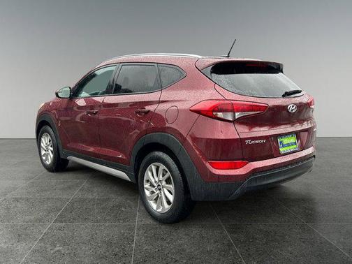 2017 Hyundai TUCSON SE
