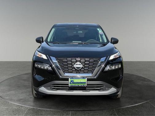 Super Black 2023 Nissan Rogue S