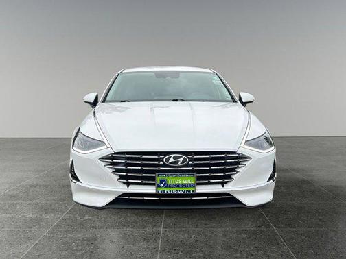 2020 Hyundai SONATA Hybrid Base