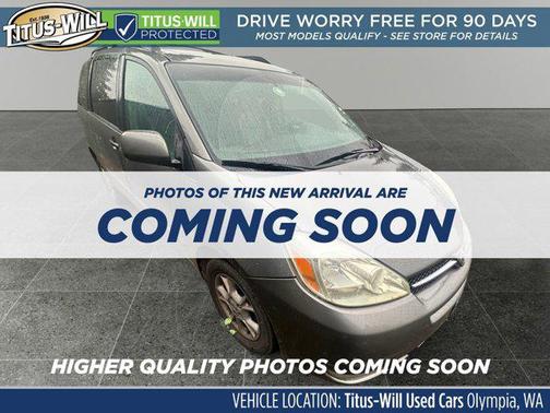 2004 Toyota Sienna XLE