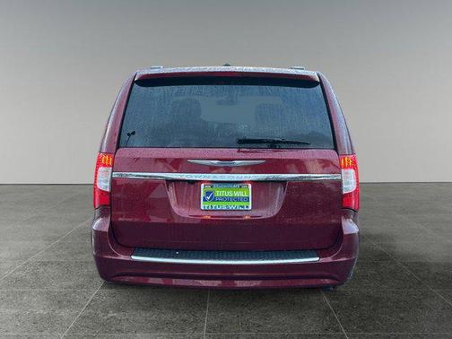 2012 Chrysler Town & Country Touring-L