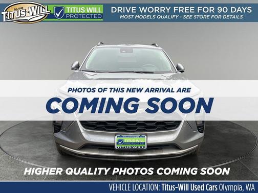 Sterling Gray Metallic 2025 Chevrolet Trax LT