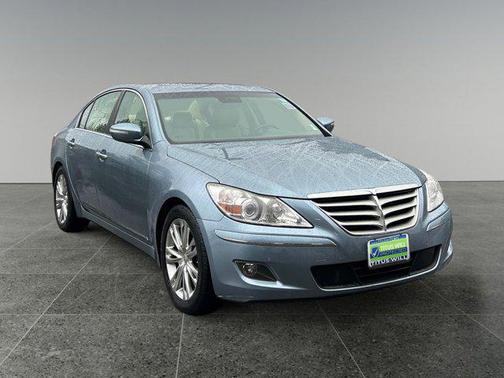 2011 Hyundai Genesis 4.6