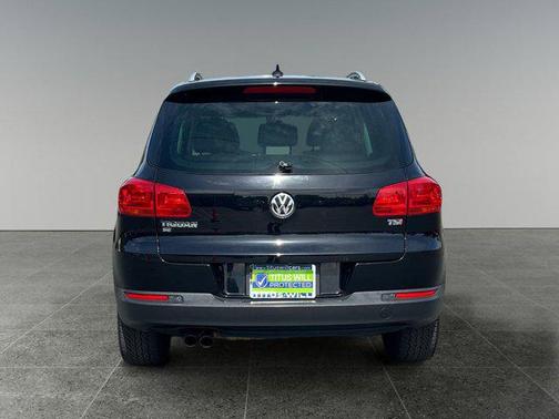 2016 Volkswagen Tiguan SE