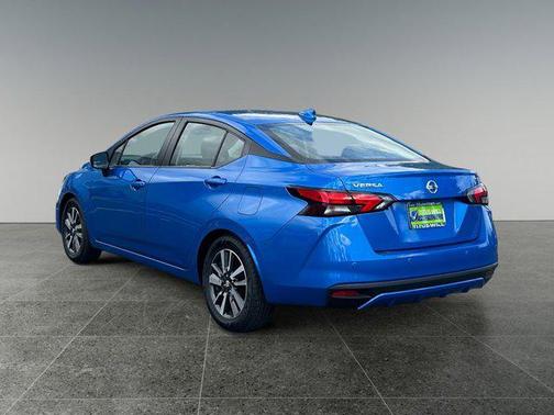 2021 Nissan Versa 1.6 SV