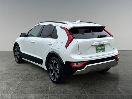 2023 Kia Niro Touring