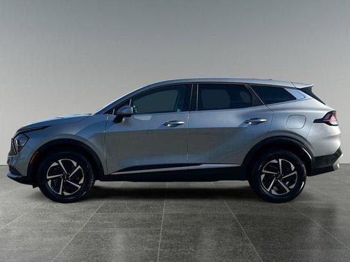 2024 Kia Sportage Hybrid LX