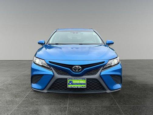 2018 Toyota Camry SE