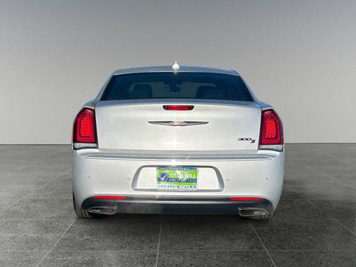 2023 Chrysler 300 S