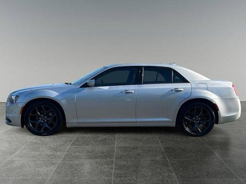 2023 Chrysler 300 S