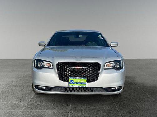 2023 Chrysler 300 S