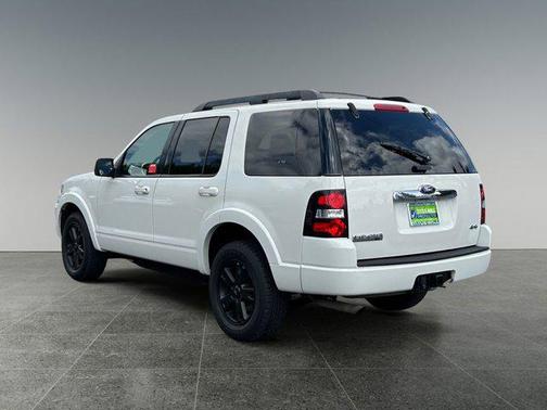 2010 Ford Explorer XLT